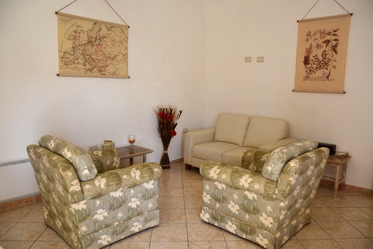 B&B In Centro Alghero Ngoại thất bức ảnh